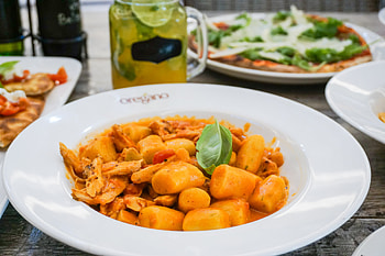 Gnocchi, Oregano HD wallpaper