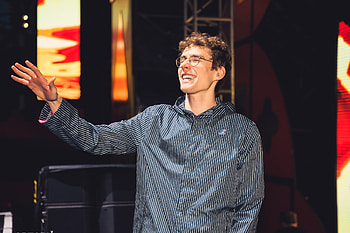 Lost Frequencies, James Blunt collab, New single release, Musical collaboration HD wallpaper