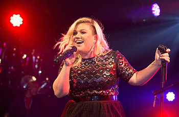 Kelly Clarkson, Mental health, Body , Teen Vogue HD wallpaper