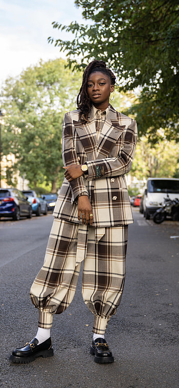 Little Simz, Gucci, Celebrity Look, Girl Fashion HD phone wallpaper