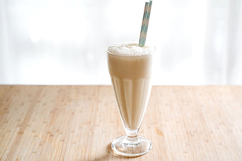 Best milkshake, Perfect blend, Creamy goodness, Refreshing indulgence HD wallpaper