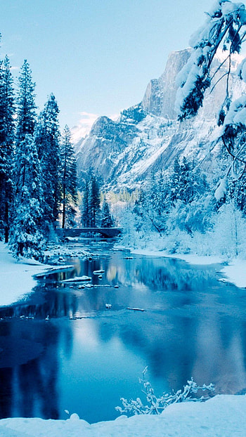 Romantic, snow water love scenery, snow water, love scenery HD phone wallpaper