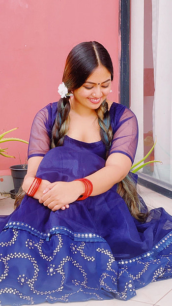 Shalin zoya, actress, model HD phone wallpaper