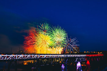 Fireworks, bridge, holiday, colorful HD wallpaper