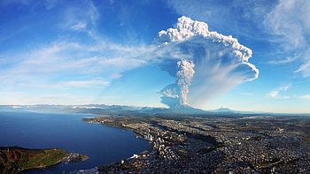 calbuco volcano eruption in chile, city, volcano, eruption, mountains, panorama, lake HD wallpaper