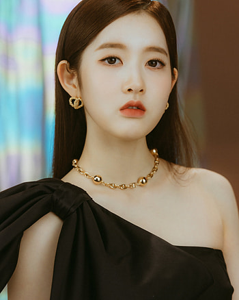 STAYC, K-pop prologue film, RKpop profile HD phone wallpaper