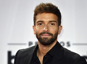 Pablo Alboran, Album Semana, Spanish music, Lyrical storytelling HD wallpaper