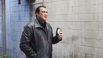 Steven Seagal, Street Wars movie, Action-packed thriller, Review HD wallpaper
