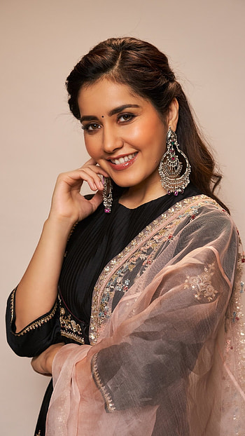 Raashi Khanna, Gorgeous HD phone wallpaper