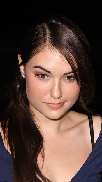 Sasha Grey HD phone wallpaper