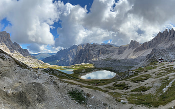 Mountain Lake in Italy, clouds, Italy, mountains, lake, Dolomites HD wallpaper
