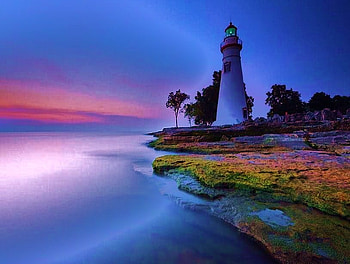 Start of the watch, shore, lighthouse, blue and pink sky, trees, evening, ocean, calm water HD wallpaper