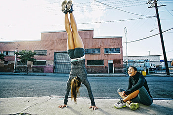Handstand, Acrobatic Sports HD wallpaper