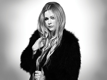 Avril Lavinge Monochrome , avril-lavinge, singer, music, girls, monochrome, black-and-white HD wallpaper