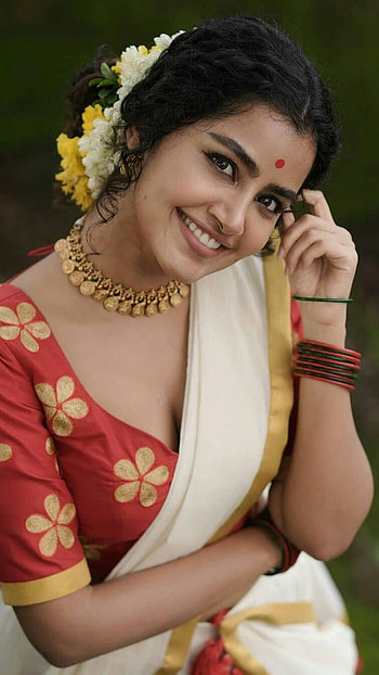 Anupama parameshwara, mallu actress HD phone wallpaper