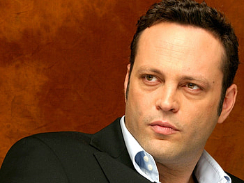 Vince Vaughn, movie , Actor poses, Stylish looks HD wallpaper