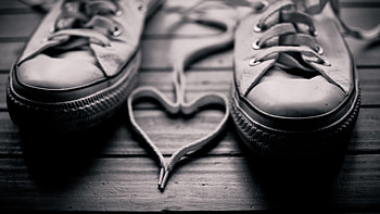 Shoes Laces Heart, love, shoes, heart HD wallpaper