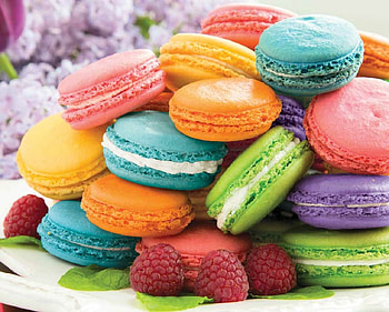 Macarons, dessert, macaron, colorful, food, sweet HD wallpaper
