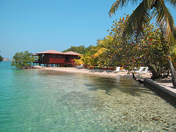 Top reasons to visit Honduras, Wanderlust destinations, Global vacation reviews, Travel inspiration HD wallpaper