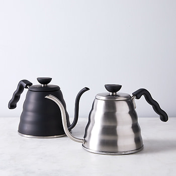 Gooseneck pour over kettle, Induction compatible, Coffee brewing, Precision pouring HD phone wallpaper