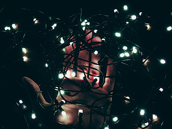 Dark, Shine, Light, Hand, Miscellanea, Miscellaneous, Garland HD wallpaper