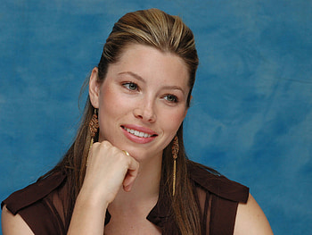 Jessica Biel, sexy, american, earrings, actress HD wallpaper