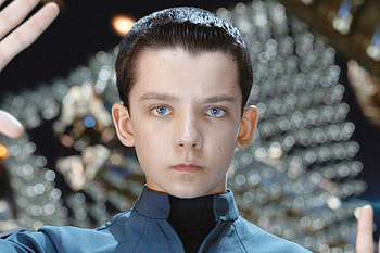 Asa Butterfield, Ender's Game, Refuses to grow HD wallpaper