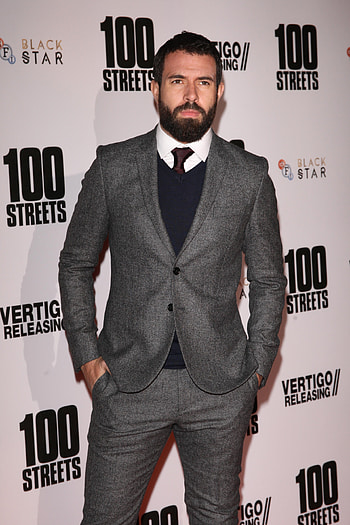 Tatiana Maslany ex boyfriend, Movies, Tom Cullen HD phone wallpaper