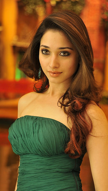 Tamannaah Bhatia, South Heroine HD phone wallpaper