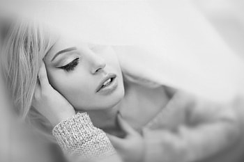I Just Want Your Love..., think, eyes, beautiful, woman, portrait, love, black and white, face, feel HD wallpaper