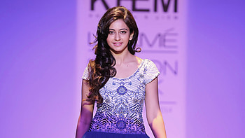 Rakul preet singh, cat walk, beautiful HD wallpaper