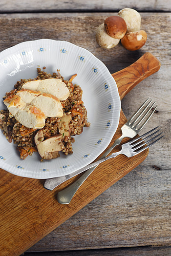 Buckwheat porridge, Traditional recipe, Porcini mushroom goodness, Savory delight HD phone wallpaper