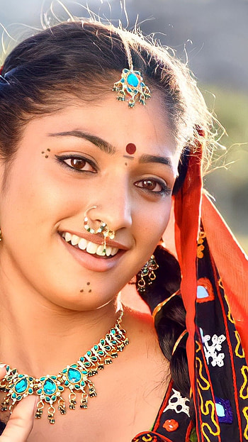 Haripriya, kannada actress HD phone wallpaper
