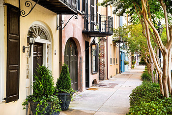 South Carolina, Charleston cityscape, Historic landmarks, Southern charm HD wallpaper