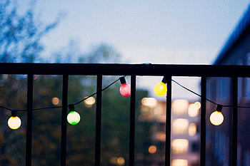 Shine, Light, Miscellanea, Miscellaneous, Garland, Garlands, Balcony HD wallpaper