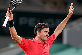 Roger Federer, Auctioning clothing, Equipment, Exclusive merchandise HD wallpaper