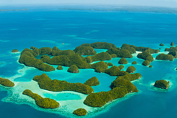 Palau, Sunscreen ban, Coral reef protection, UNESCO World Heritage site HD wallpaper