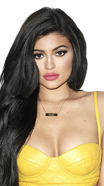 Kylie Jenner, Brunette girl, Model HD phone wallpaper