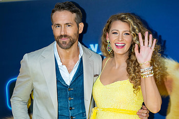 Blake Lively, Ryan Reynolds, give haircut, allure HD wallpaper