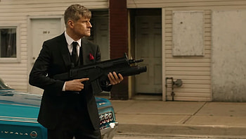 Crispin Glover (Movies), Psychopathic contract killer, Revenge thriller, Compelling performance HD wallpaper