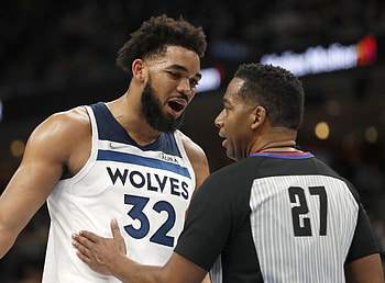 Karl-Anthony Towns, Minnesota Timberwolves, Team issues, Core problem HD wallpaper