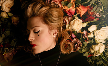 Sleeping, roses, woman, beauty HD wallpaper