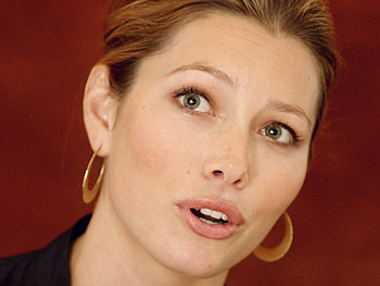 Jessica Biel, sexy, american, earrings, actress HD wallpaper