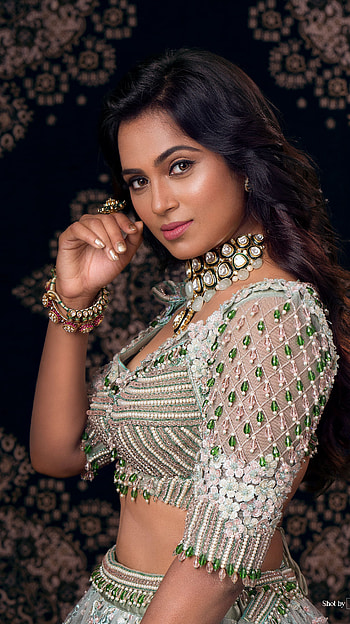 Ramya Pandian, tamil actress, beautiful HD phone wallpaper