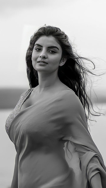 Anveshi jain, bollywood actress, saree beauty HD phone wallpaper