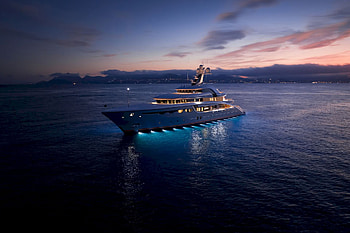 Soaring by Abeking, Yacht HD wallpaper