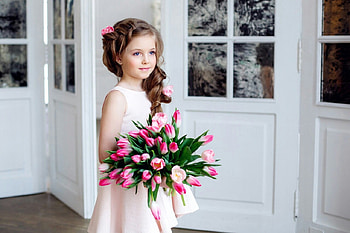 cute, girl, flowers, graphy HD wallpaper