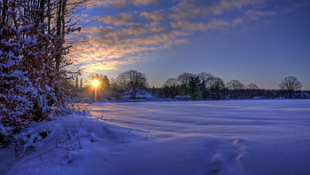 sunset on a farm in winter, winter, field, trees, farm, sunset HD wallpaper