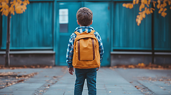 First Day Back-to-School — Ultra, child, backpack, school HD wallpaper
