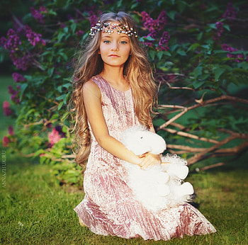 Little girl, childhood, blonde, fair, Doll, sit, nice, adorable, bonny, sweet, Belle, white, Hair, girl, grass, tree, comely, leaves, sightly, pretty, green, face, lovely, pure, child, graphy, cute, baby, , Nexus, beauty, kid, beautiful, people, little, hand, pink, love, princess, dainty HD wallpaper